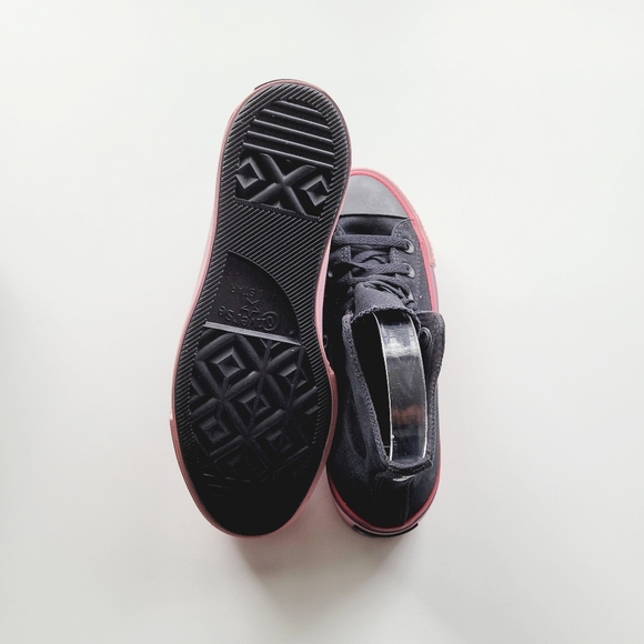 Converse x OPI CTAS Lift Hi Black/Black Cherry - Picture 6 of 8